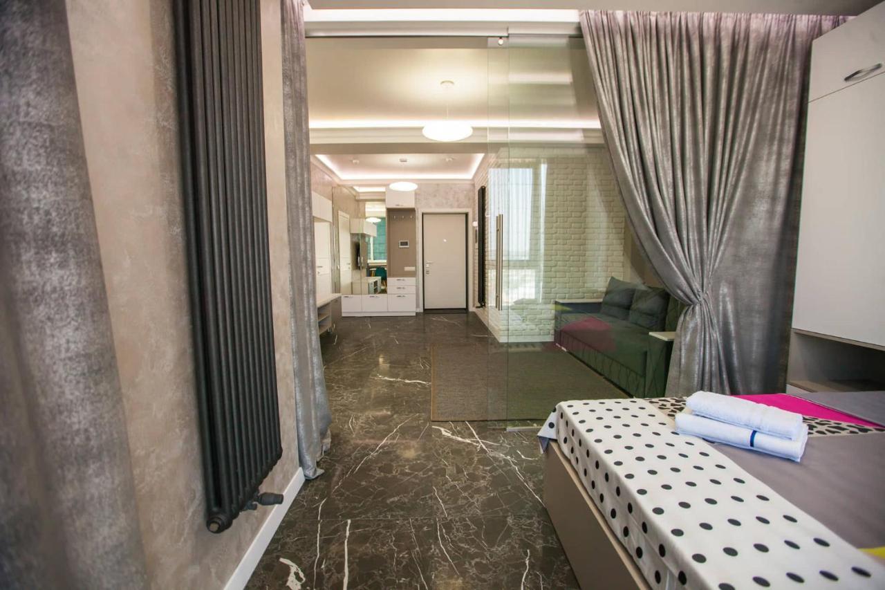 Double Skyhouse Exclusive Apartments Chisinau Bagian luar foto