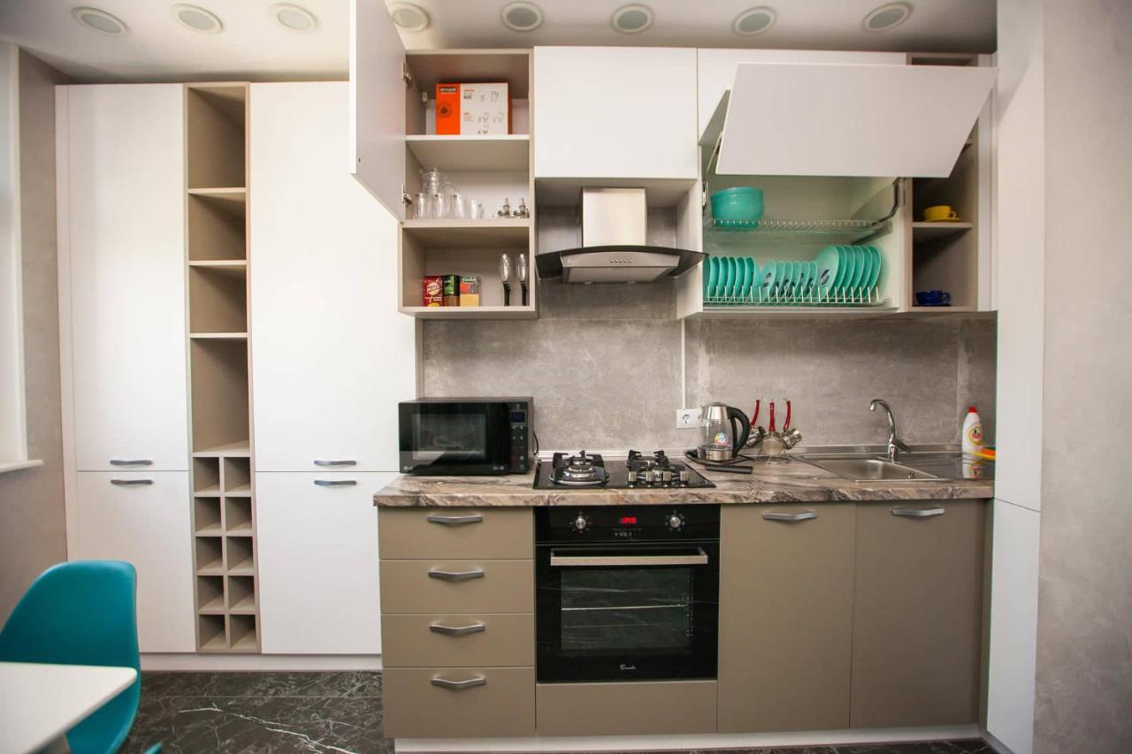Double Skyhouse Exclusive Apartments Chisinau Bagian luar foto