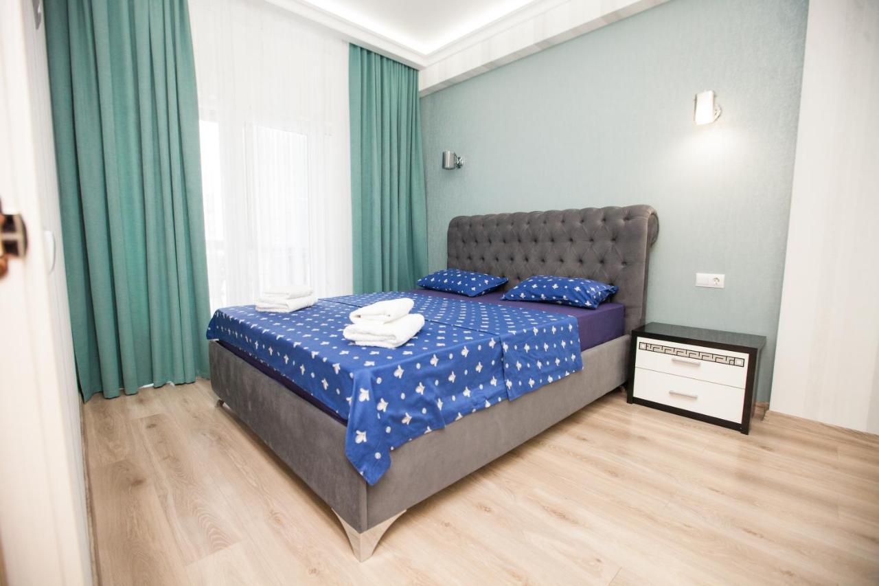 Double Skyhouse Exclusive Apartments Chisinau Bagian luar foto