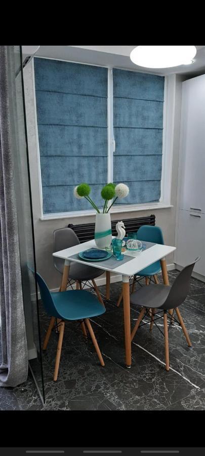 Double Skyhouse Exclusive Apartments Chisinau Bagian luar foto